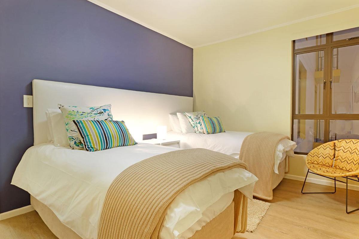 Capri 101 By Hostagents Apartment Cape Town Exterior photo